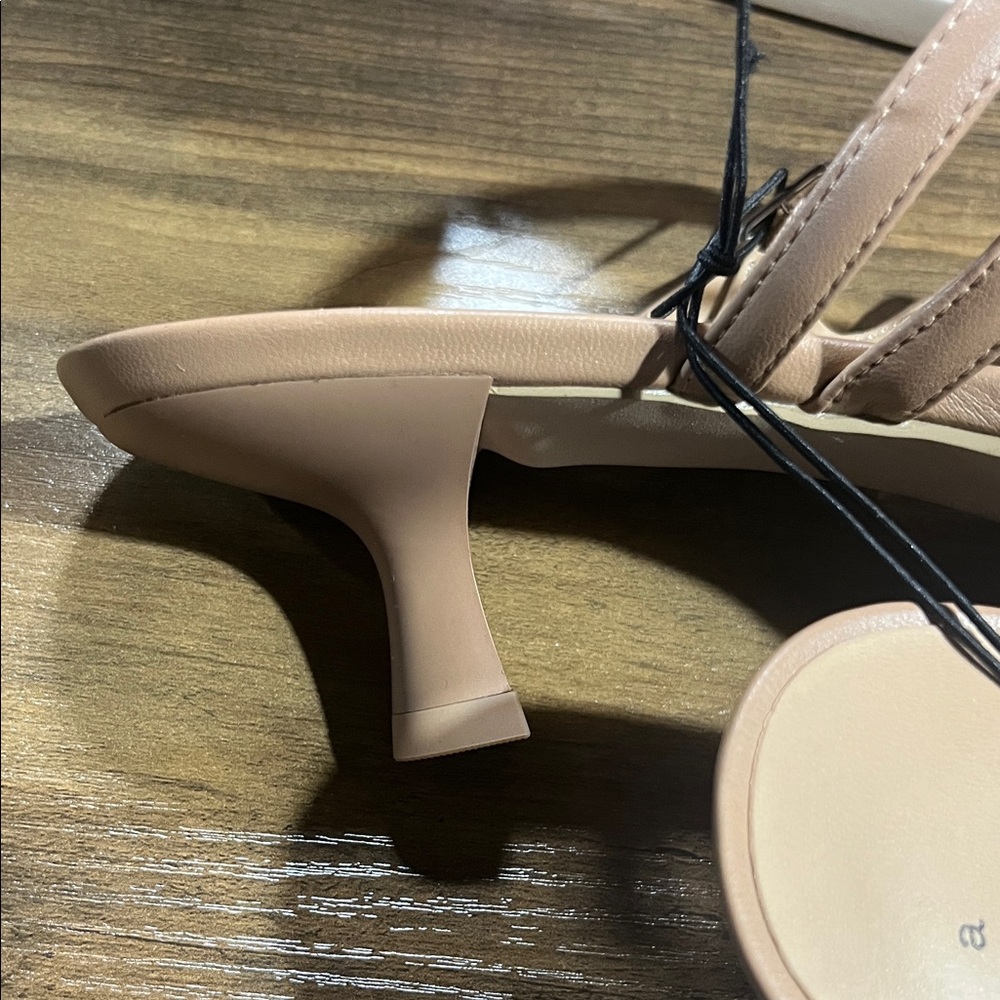 A New Day Women's Beige Strappy Sandals - Picture 3 of 5
